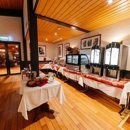 Kysthotell Hotell Myre (Nordland)