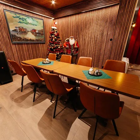 Hotel Kysthotell Myre (Nordland)
